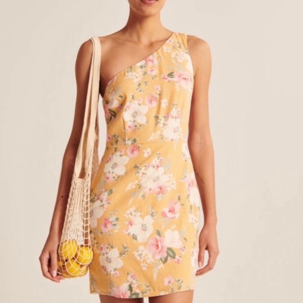 Abercrombie & Fitch Yellow Floral Mini Dress